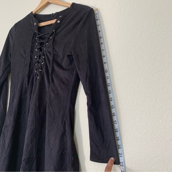 RAGA x Revolve Black Desert Storm Long Sleeve Mini Dress Size XS Lace-Up Front - Picture 5 of 10